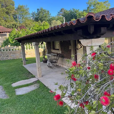 Casas Do Picoutinho Сasa de vacaciones *